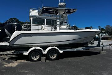 2006 Boston Whaler 210 Outrage