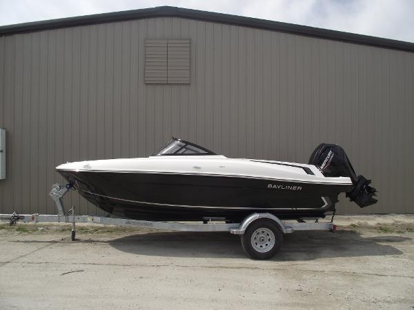 2025 Bayliner VR4 Bowrider OB