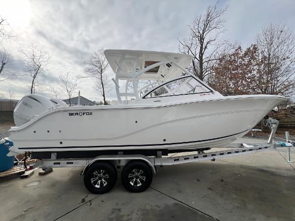 2026 Sea Fox 268 Traveler