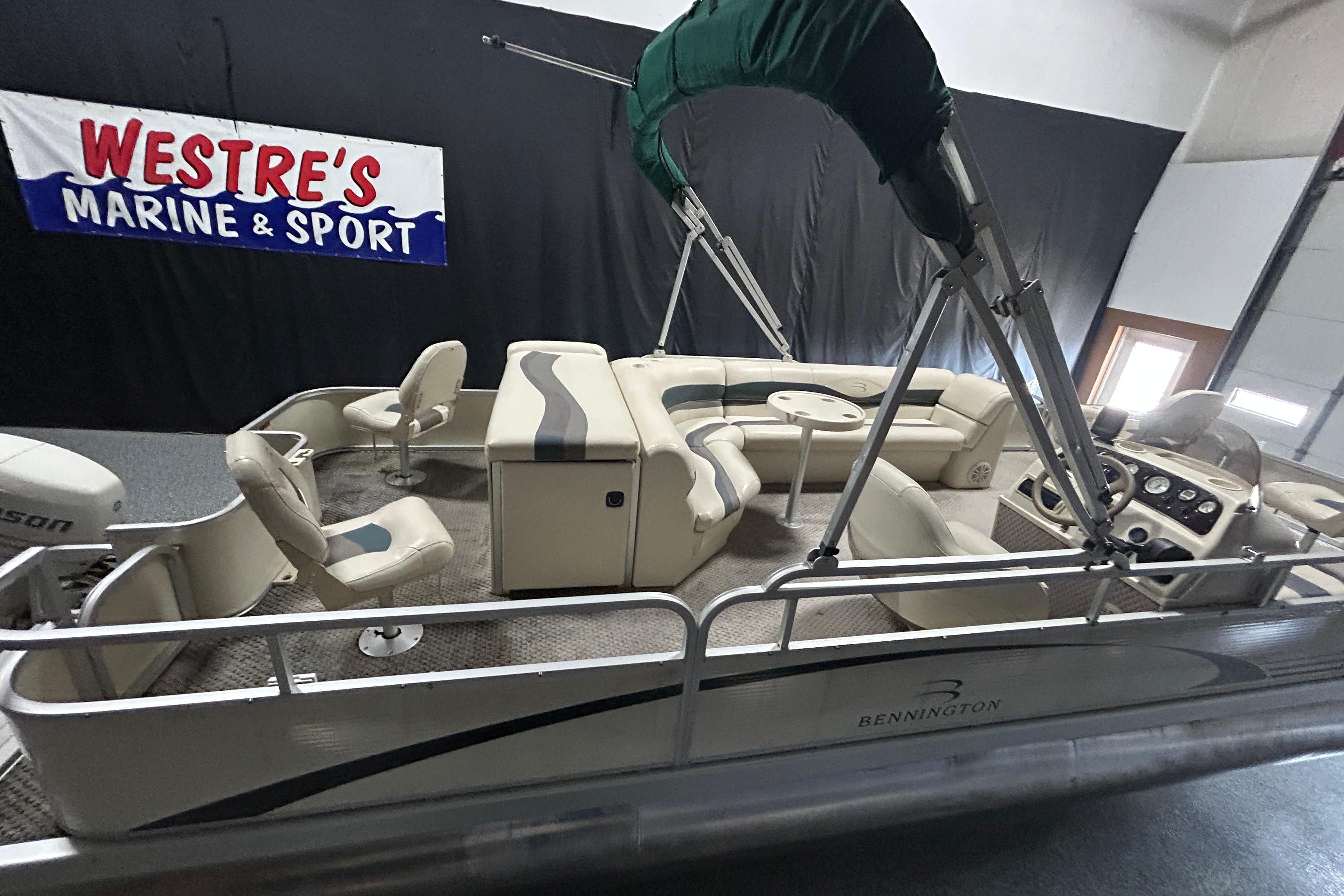 2005 Bennington II 227FSi