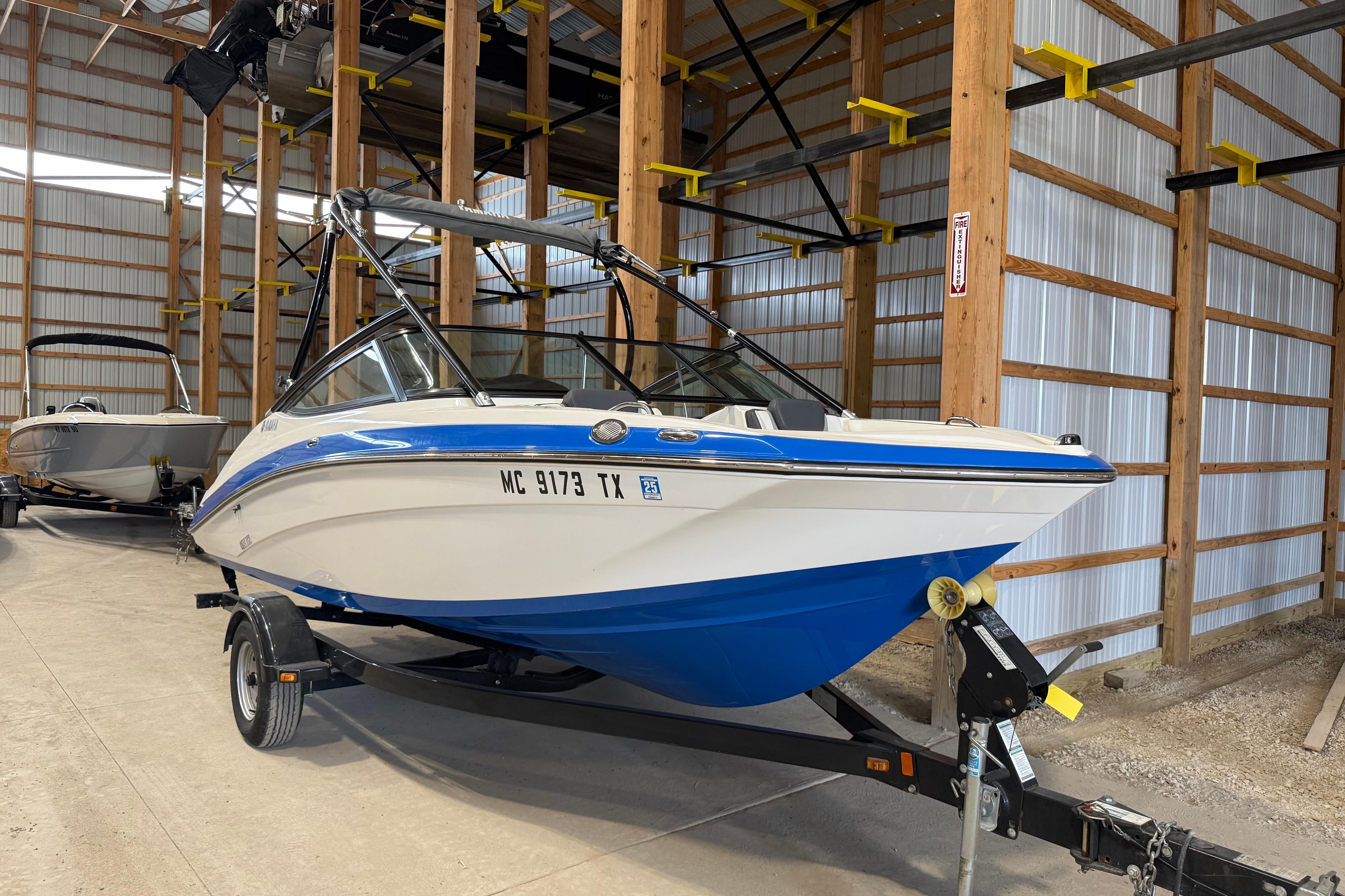 2015 Yamaha Boats AR192