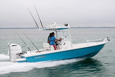 Everglades 243 Center Console Boat
