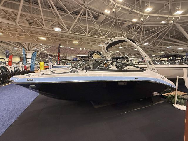2025 Yamaha Boats 195S