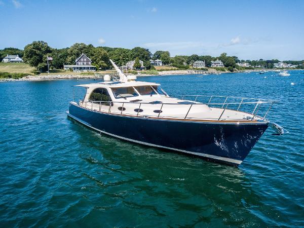 2026 Palm Beach Motor Yachts PB52