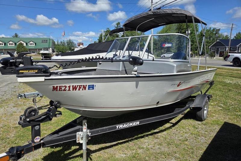 2018 Tracker PG V16 WT
