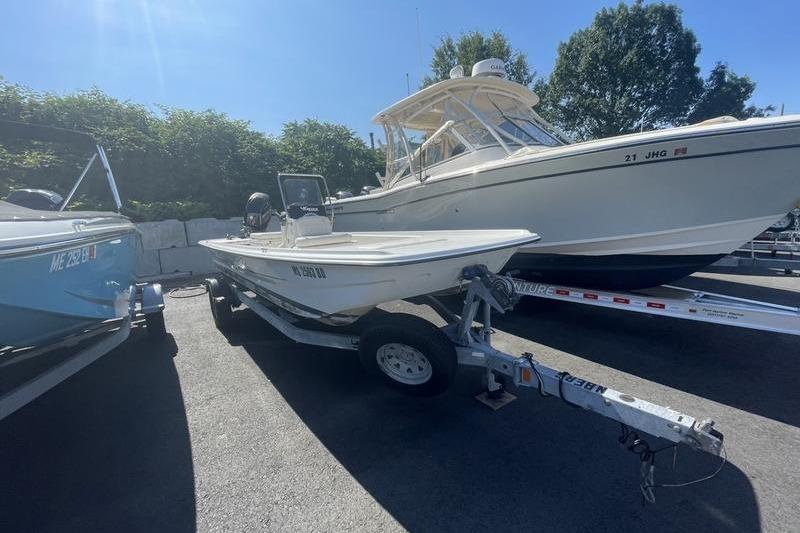 2014 Mako Pro Skiff 17 CC
