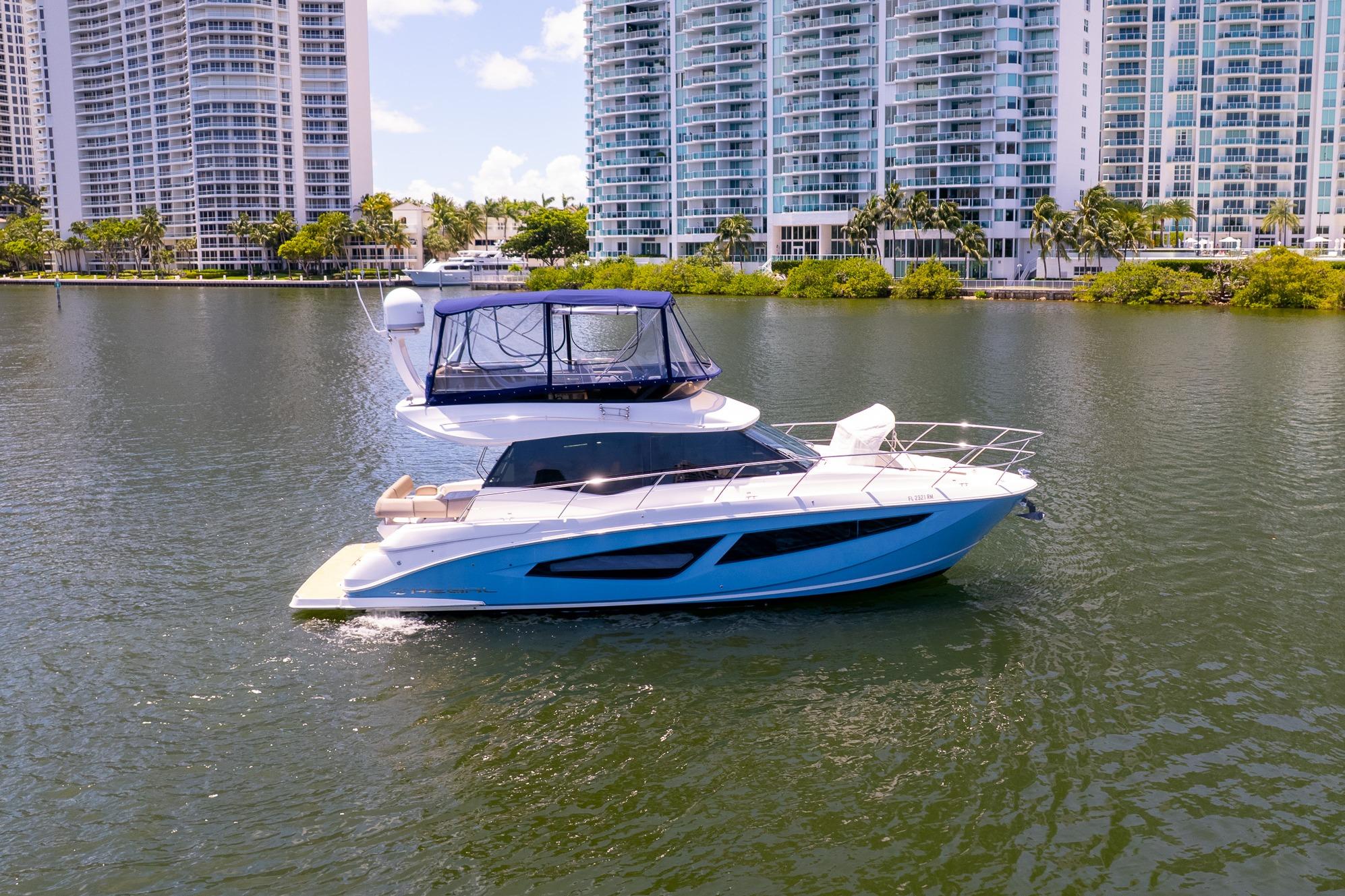 2018 Regal 42 Fly