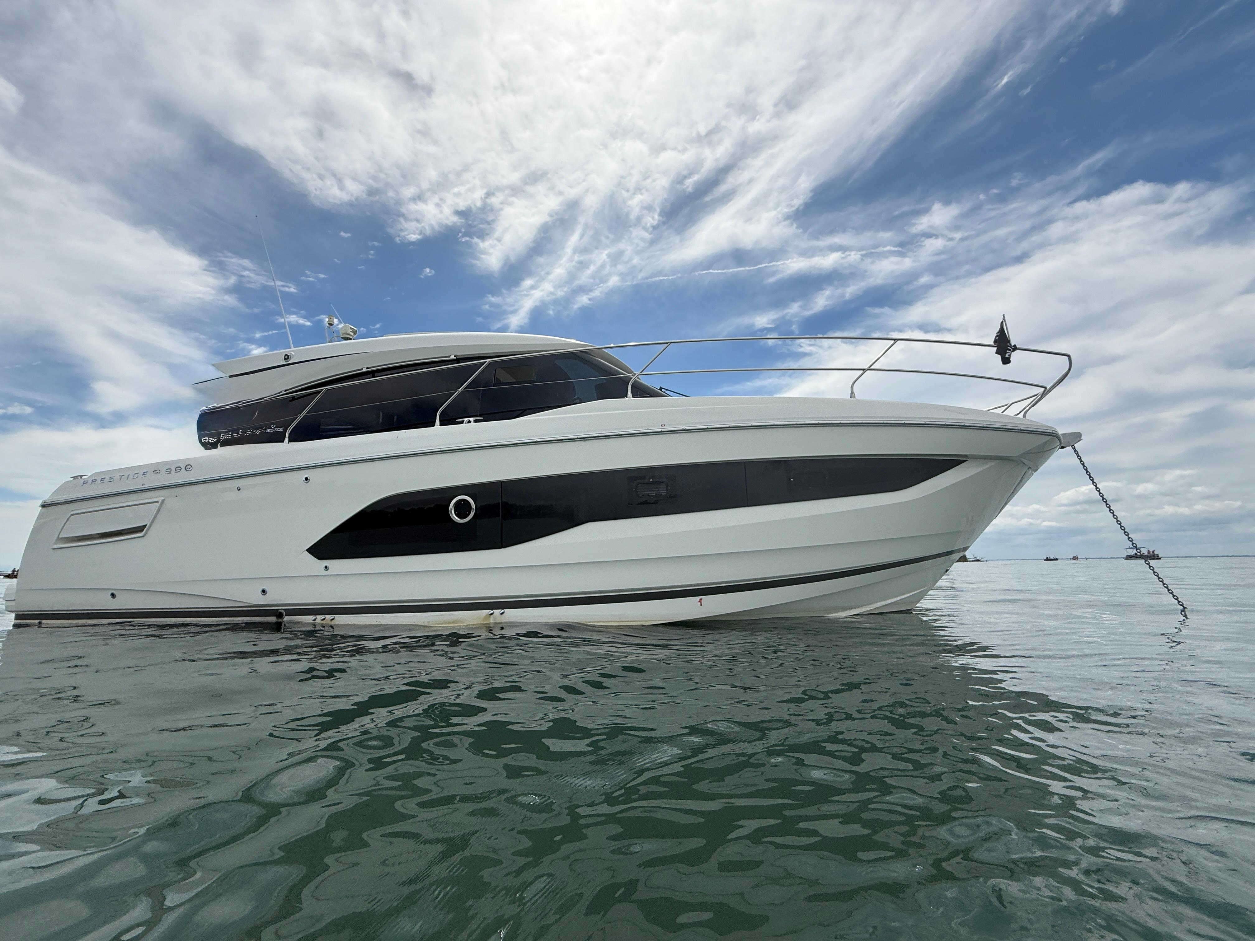 2020 Prestige 420S