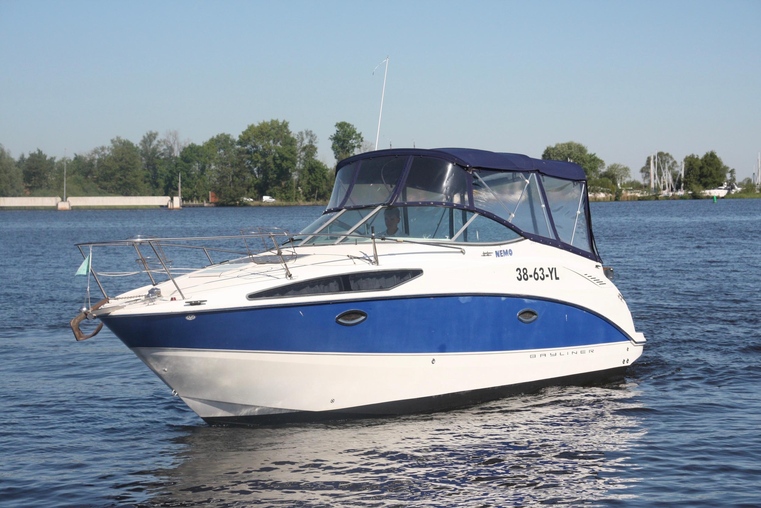 Bayliner 265
