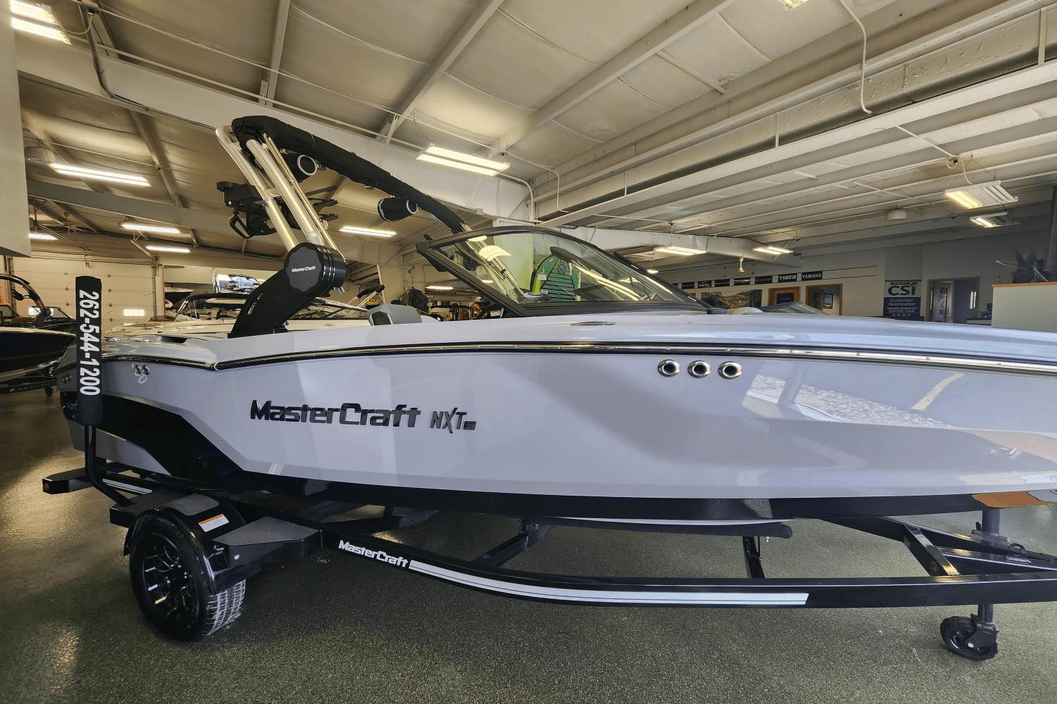 2025 MasterCraft NXT20