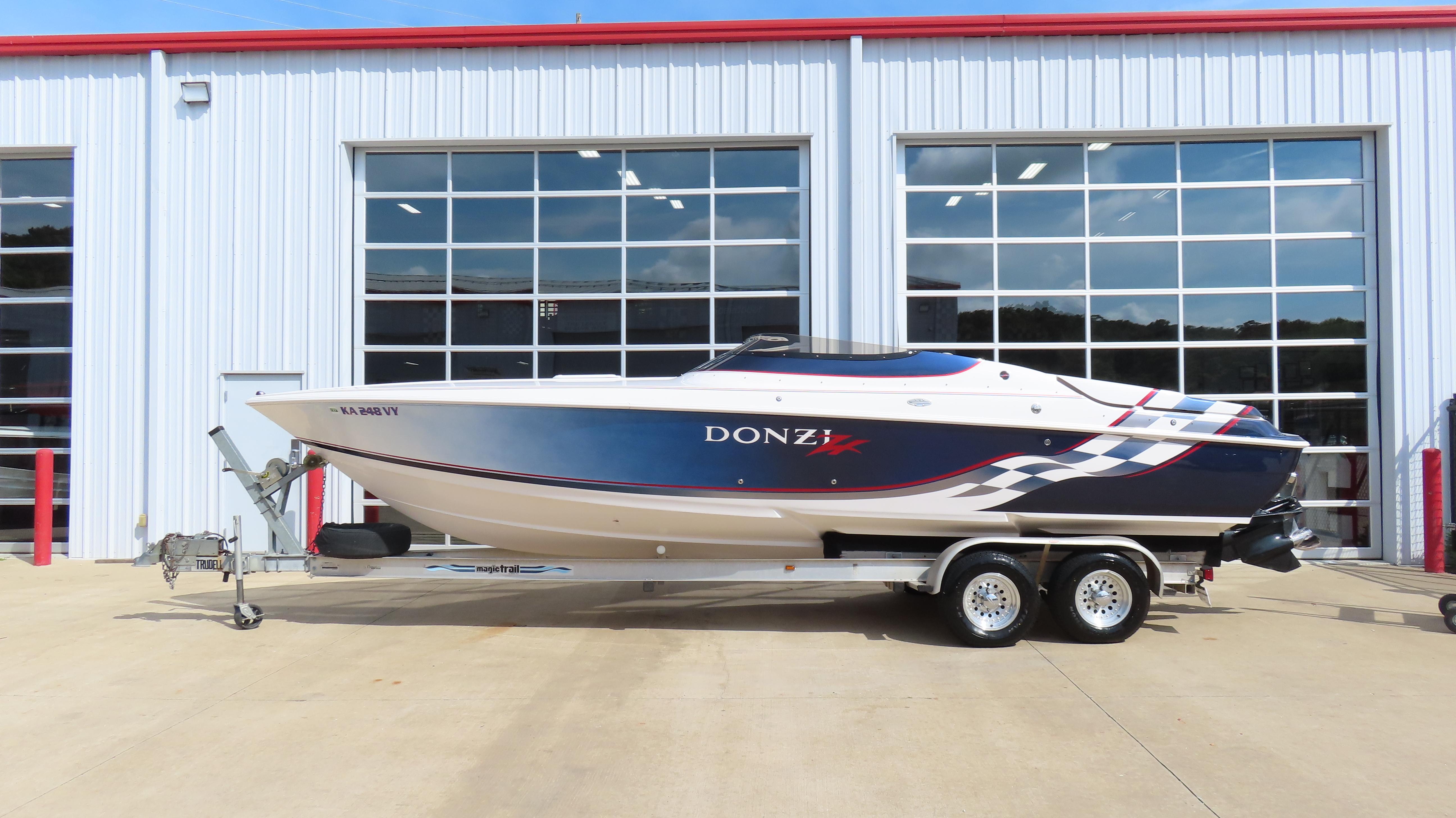 Don Donzi 33 ZX Daytona: Details, Details - boats.com