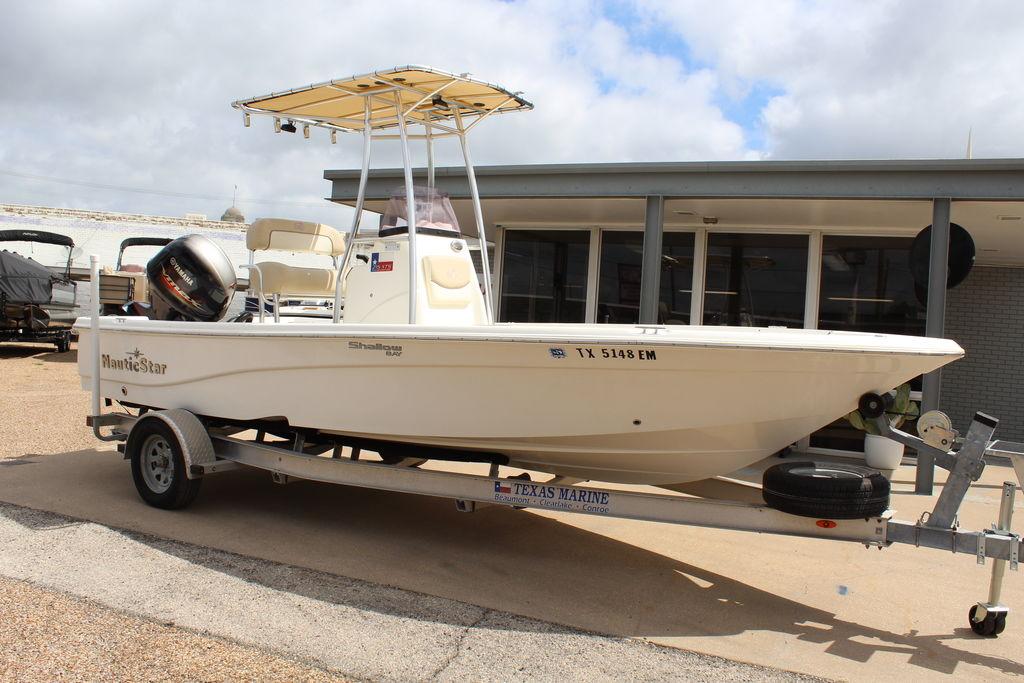 2018 NauticStar 215 XTS