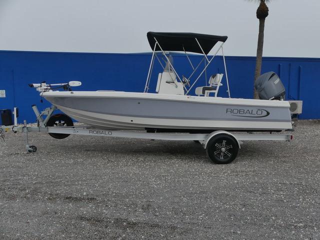 2025 Robalo 206 Cayman