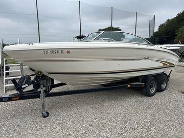 2000 Sea Ray 210 Bow Rider