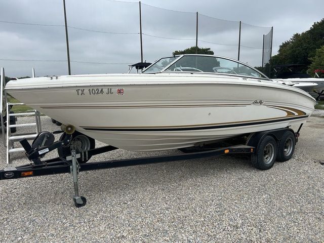 2000 Sea Ray 210 Bow Rider