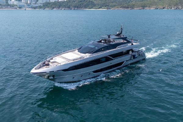 2019 Riva 100
