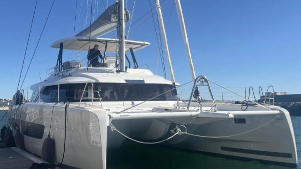 2022 Fountaine Pajot Samana 59