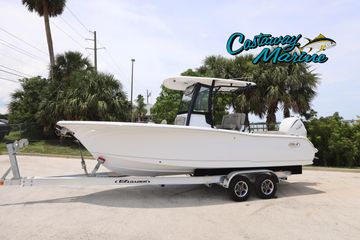 2026 Sea Hunt Ultra 245 SE