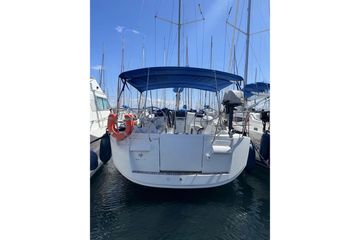 2015 Jeanneau Sun Odyssey 409