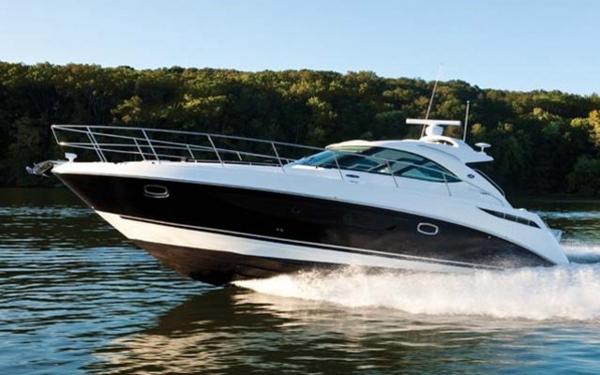 Sea Ray 410 Sundancer Manufacturer Provided Image