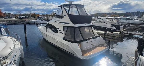 Sea Ray 420 Sedan Bridge