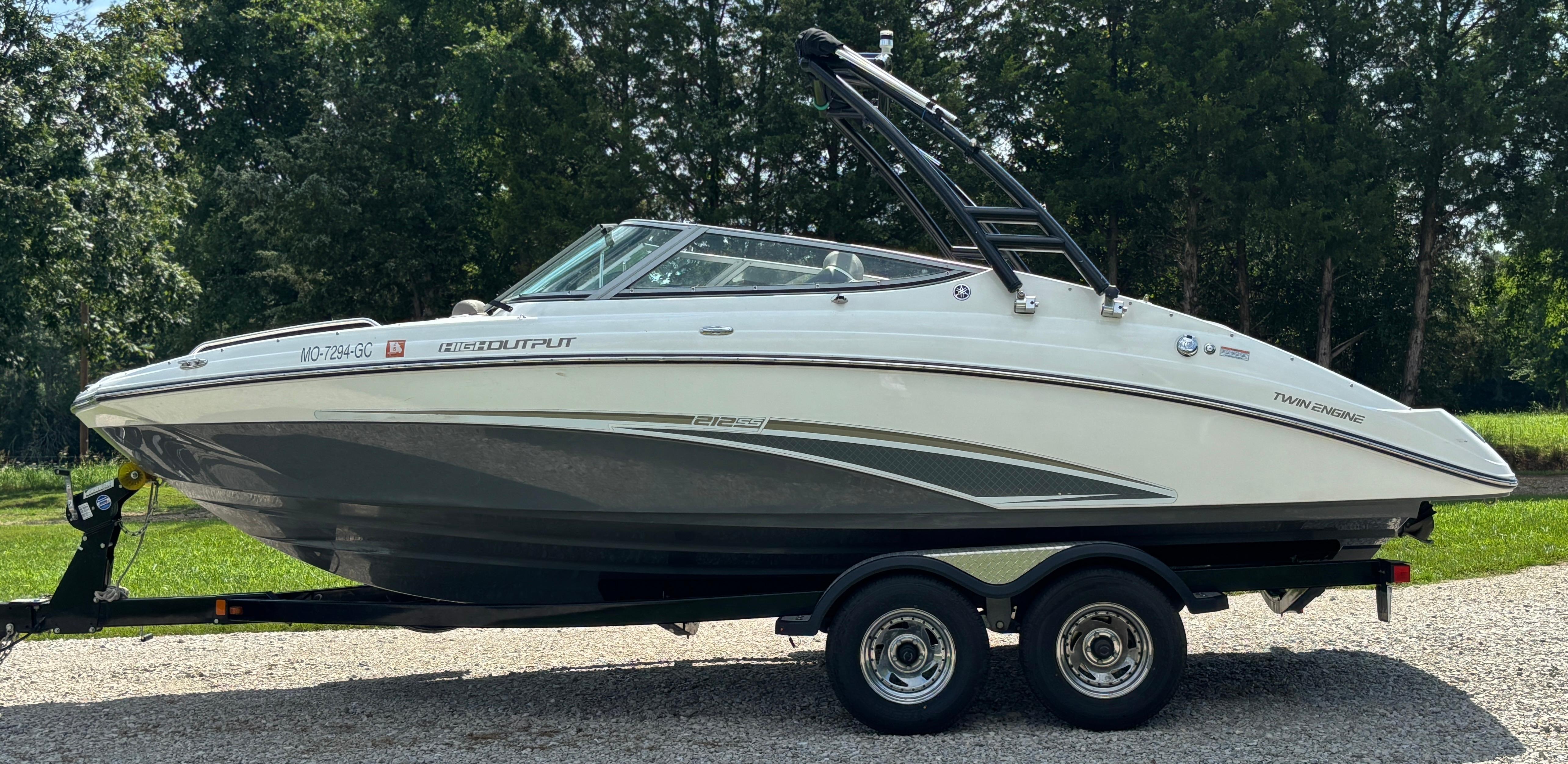2016 Yamaha Boats 212SS