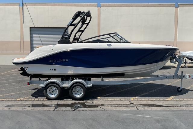 2025 Bayliner V20i