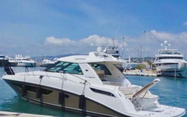 2014 Sea Ray 450 Sundancer