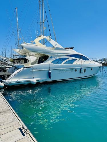 2003 Azimut 55