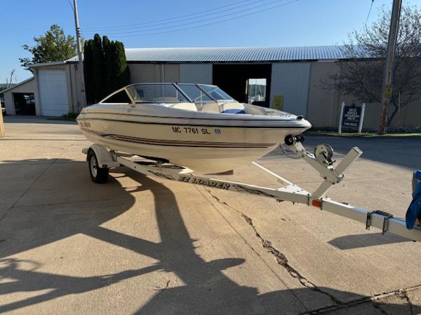 2003 Larson 180 Bowrider SEI