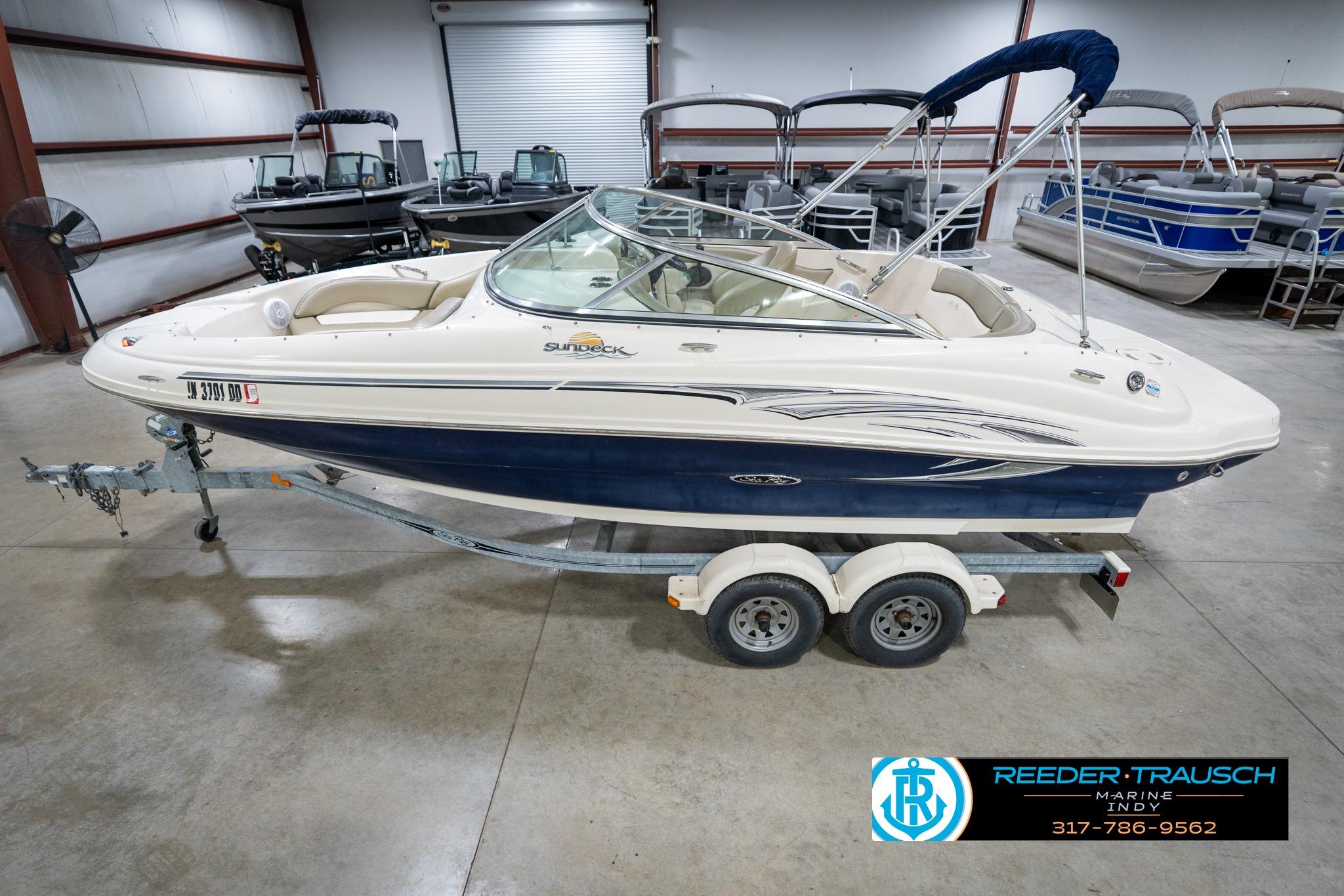 2005 Sea Ray 200 Sundeck