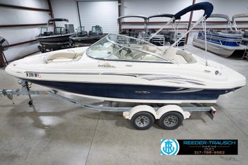 2005 Sea Ray 200 Sundeck