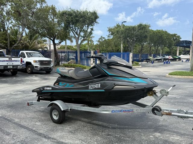 2023 Yamaha WaveRunner VX Cruiser®