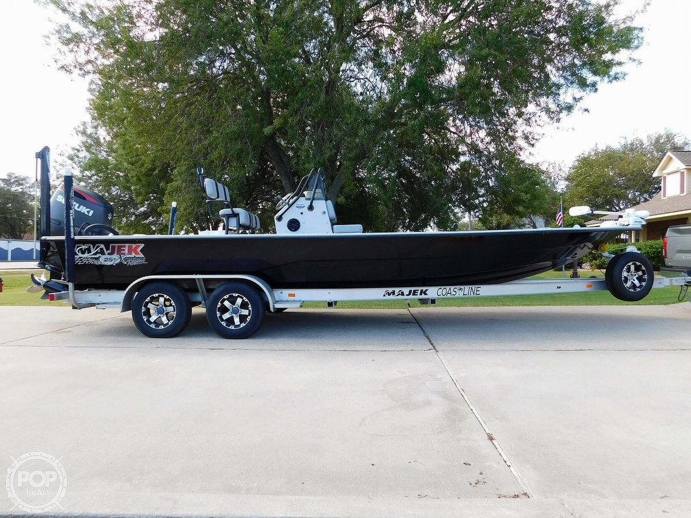 Majek 25 Xtreme boats for sale in United States