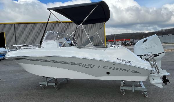 2024 Selection Boats Aston 20.5