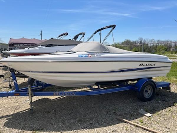 2006 Larson 180 Bowrider SEI