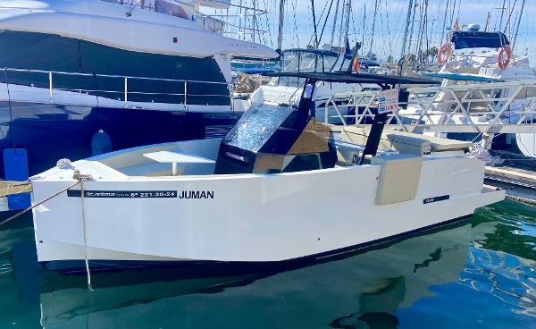 De Antonio Yachts 28 Open 2024 De Antonio Yachts 28 Open docked in a marina, sleek design, modern features.