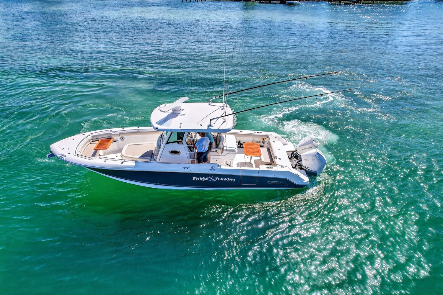 2021 Boston Whaler 330 Outrage