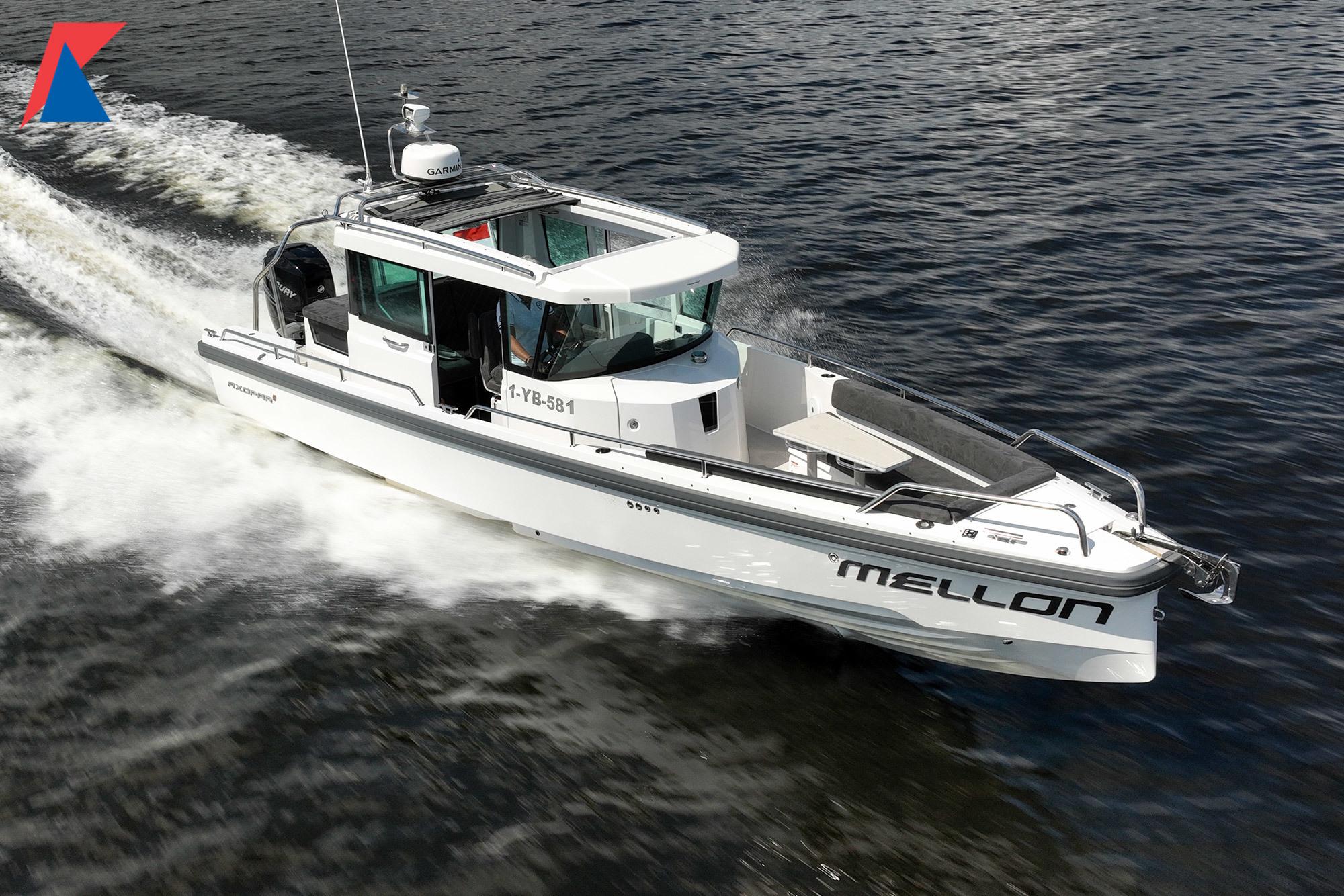 2018 Axopar 28 CABIN