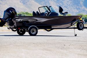 G3 G3 Av178F 2025 G3 Av178F boat on trailer with Yamaha motor, parked outdoors.
