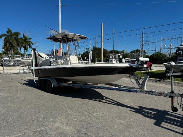 2007 ShearWater 2200X