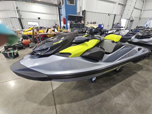 Sea-Doo RXP-X™ 325 Tech, BRP Premium A, Ibr Ice Metal /