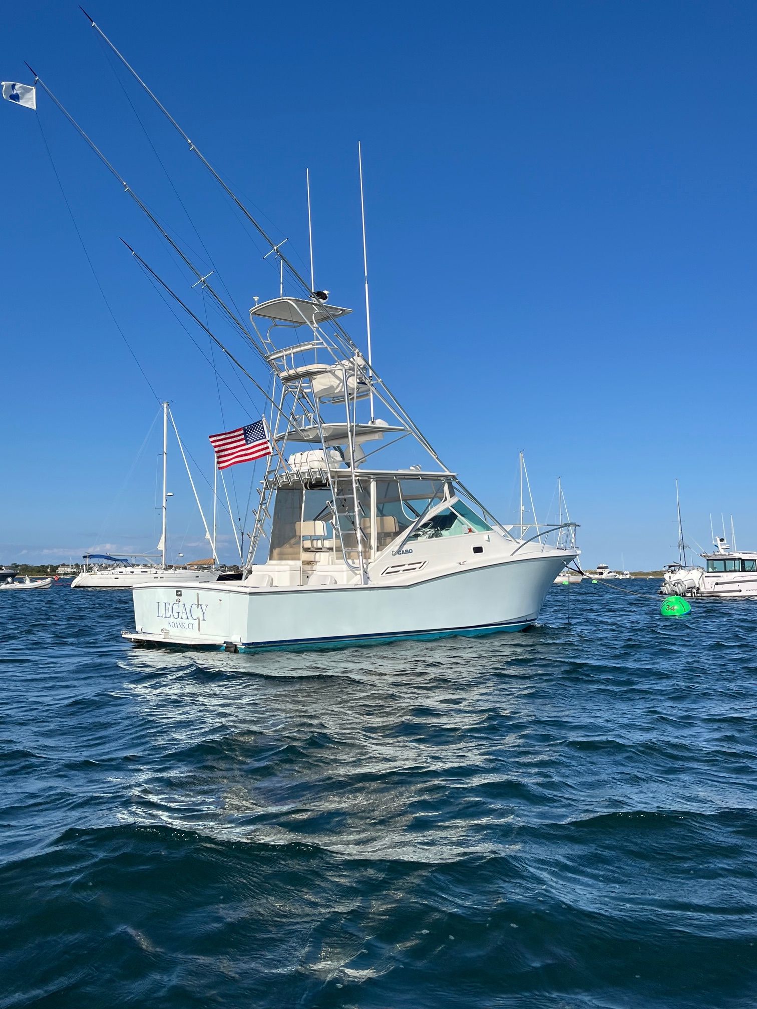 2000 Cabo 31 Express