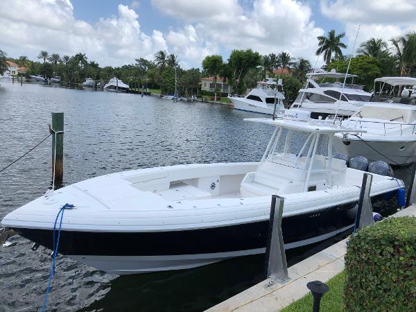 2008 Intrepid 370