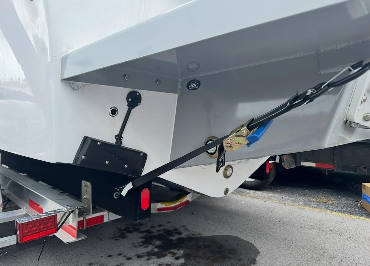 1990 Mako 241 Center Console