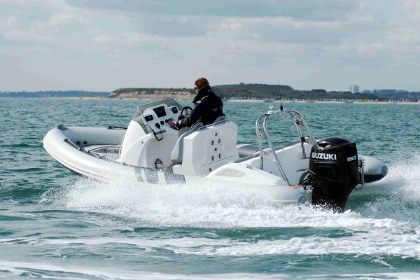 2025 Cobra Ribs Nautique 6.2