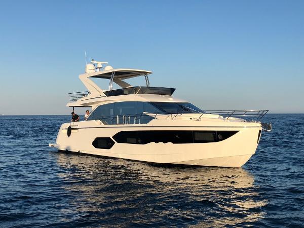 2018 Absolute 58 FLY