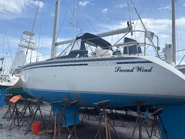 1988 Hunter Legend 35