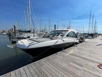 2022 Beneteau Gran Turismo 32