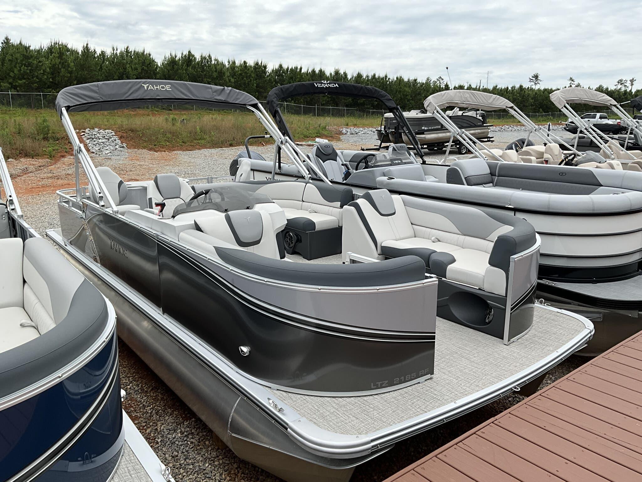 Tahoe Pontoon Boats LTZ LTZ REAR FISH 21